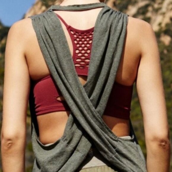 Free People Movement No Sweat Army Green Tank sz xs Designer Athleisure Boho - Picture 2 of 7